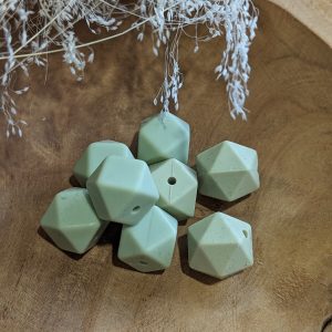 Perle octogonale vert sage